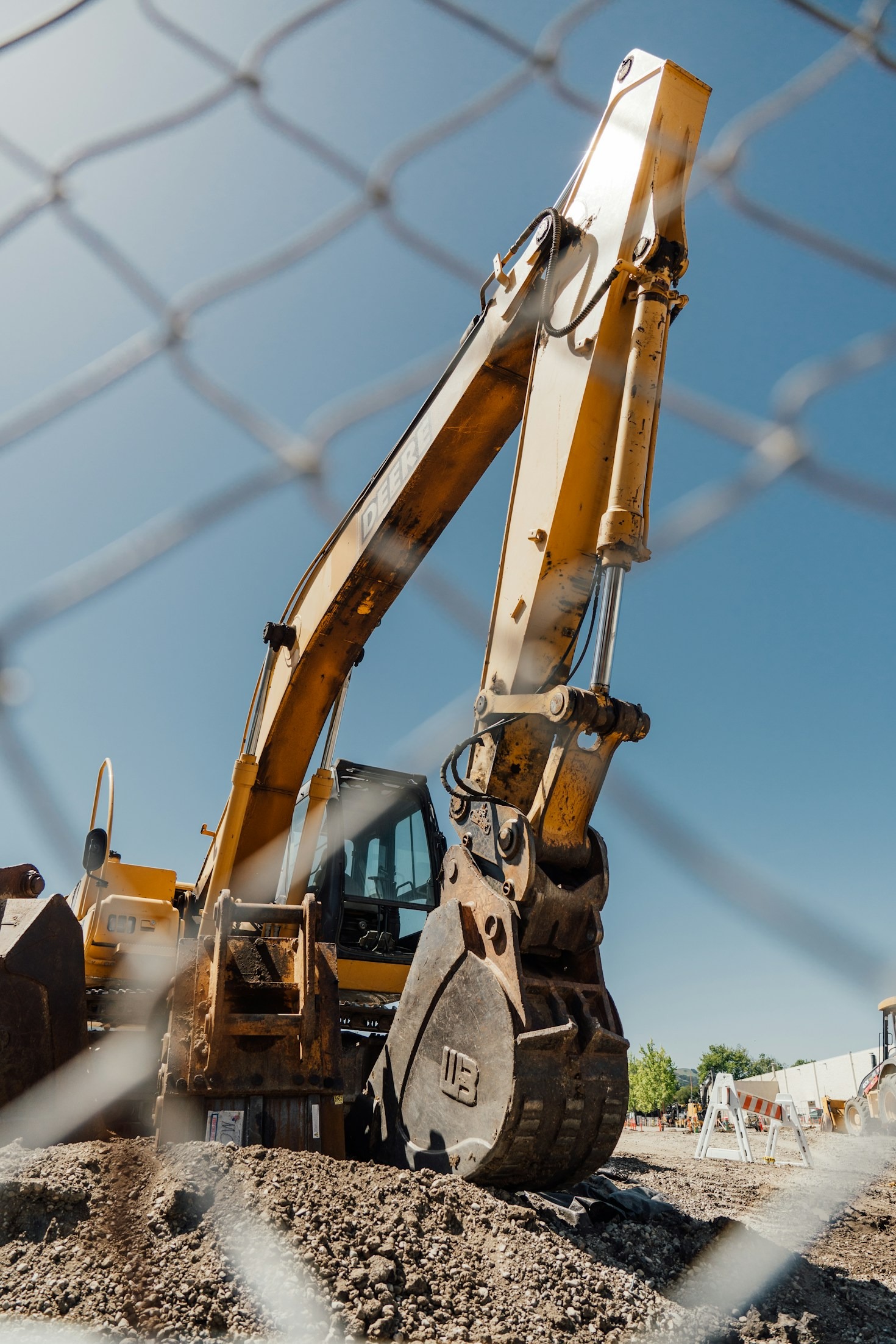 Top 10 Tools Every Contractor Should Own